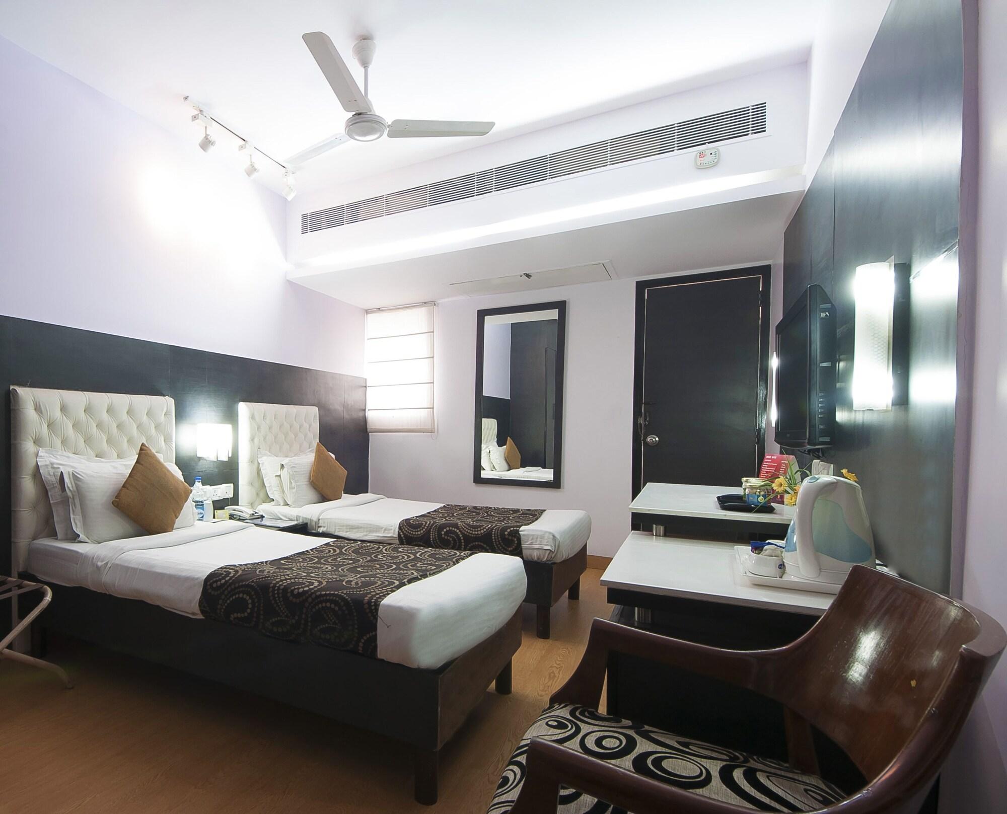 THE CORUS HOTEL NEW DELHI